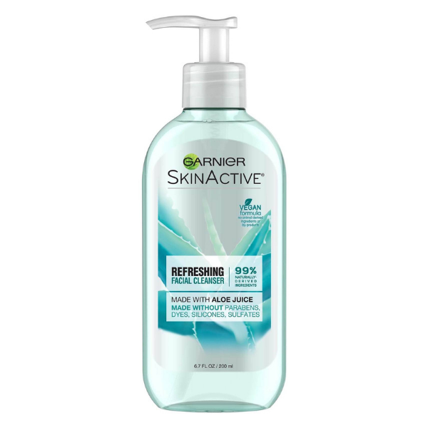 Garnier - Refreshing Facial Wash Cleanser with Aloe