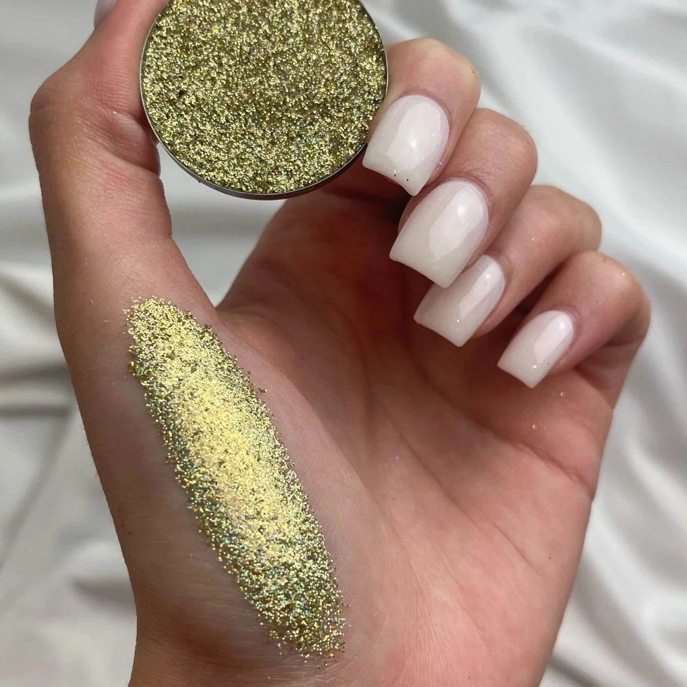 With Love Cosmetics - Pressed Glitter All That Glitters
