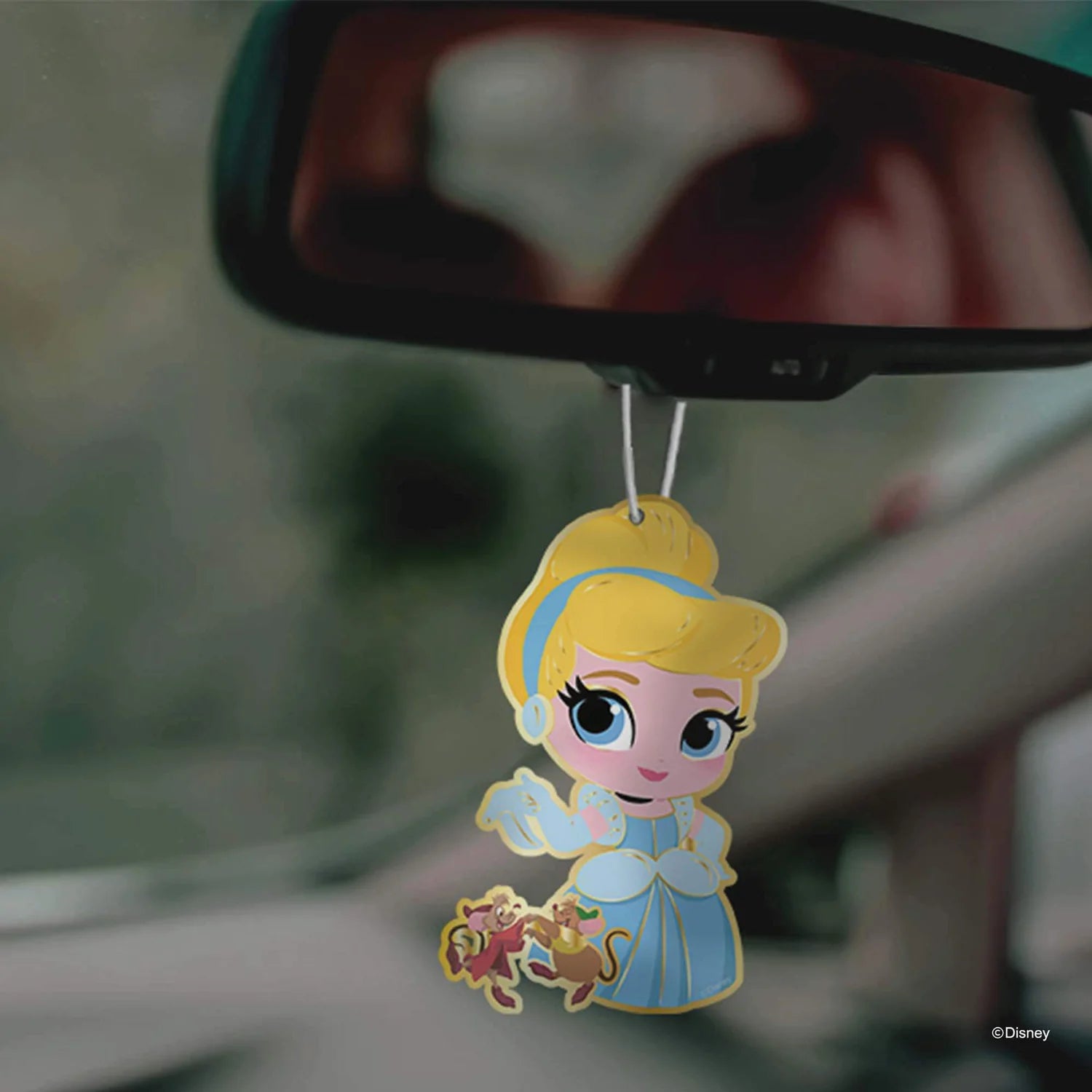 Short Story - Disney Car Air Freshener Cinderella & Jaq & Gus
