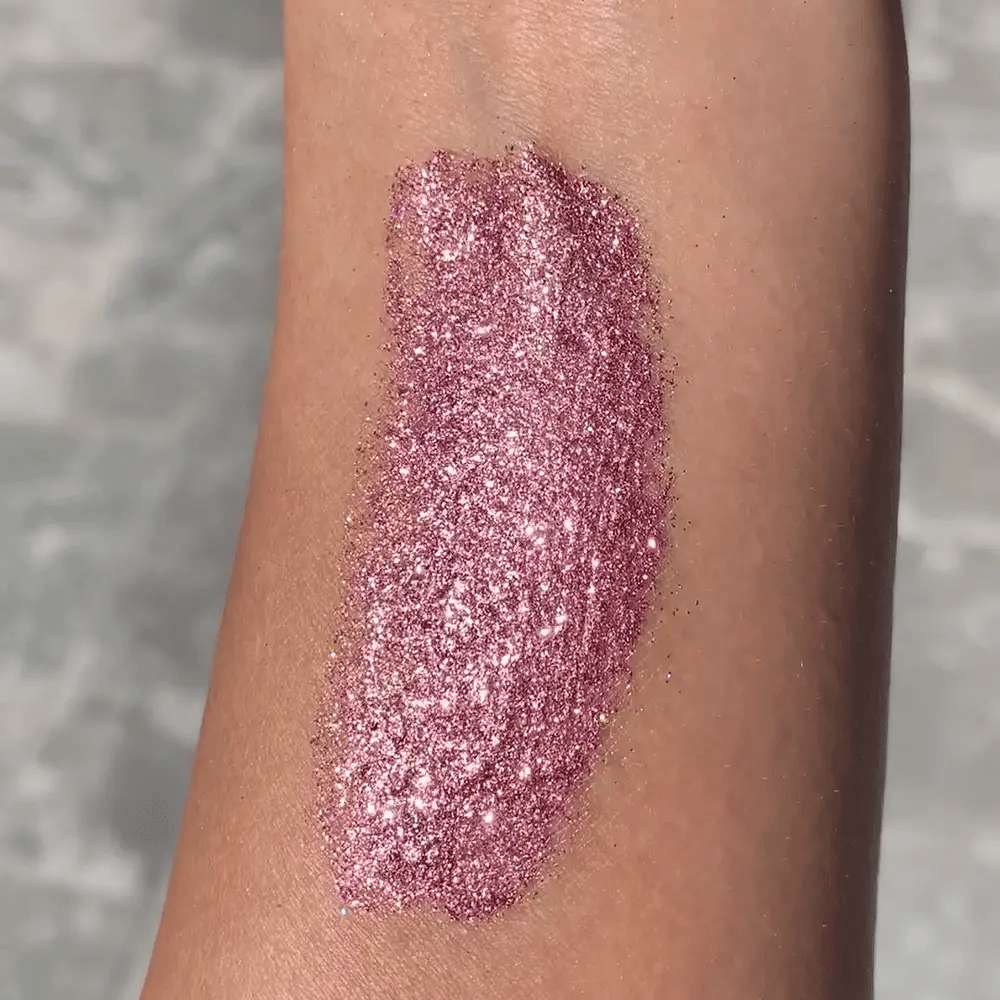KimChi Chic - Diamond Sharts Sparkle Cream Shadow Strike a Pose