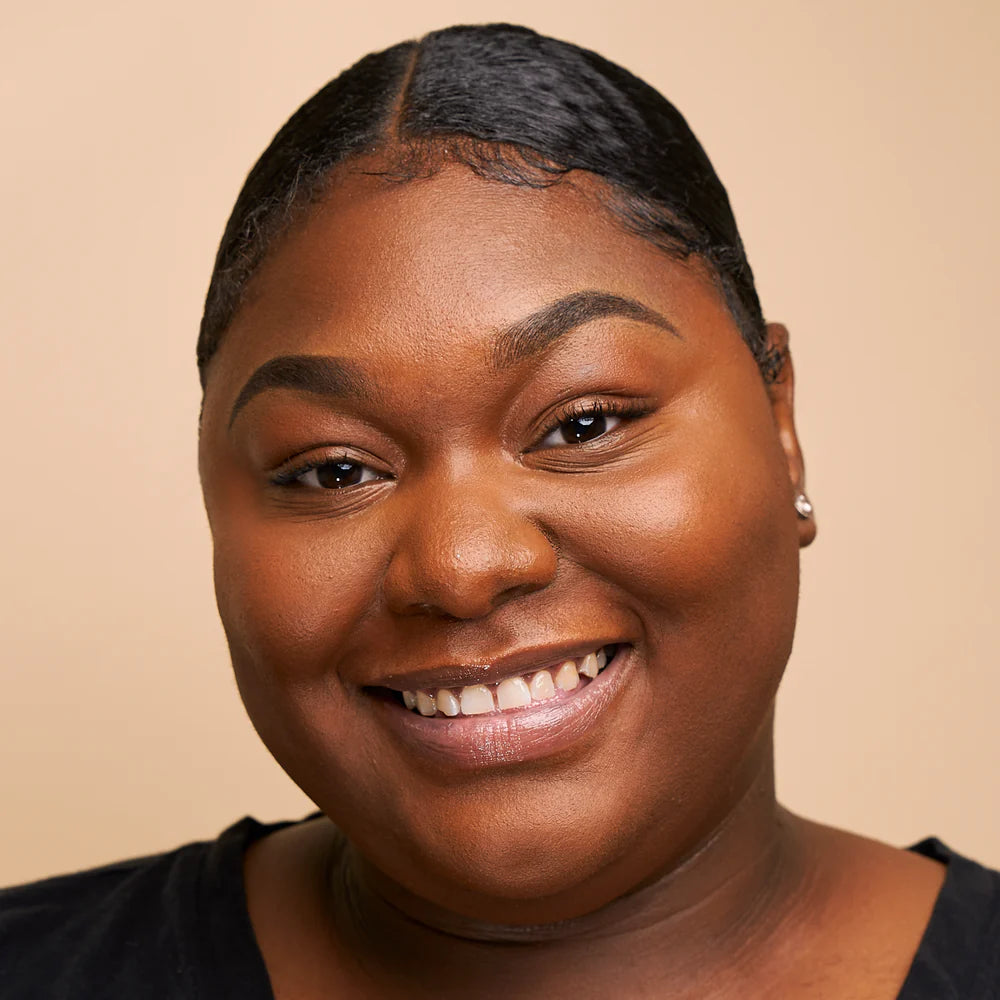 KimChi Chic - A Really Good Foundation 137D Deep + Cool Red Undertones