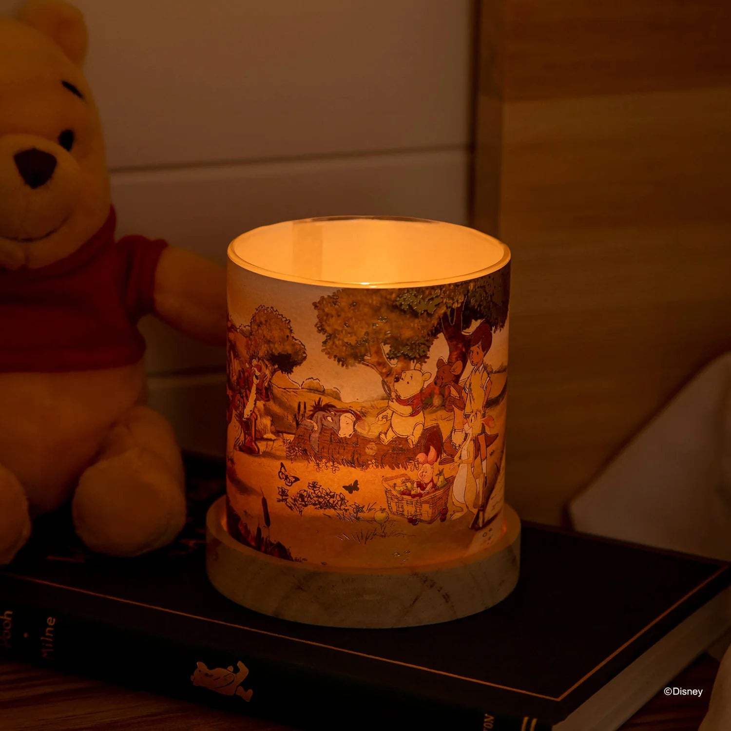 Short Story - Disney Winnie The Pooh Mini Glass Lantern Pooh & Friends II