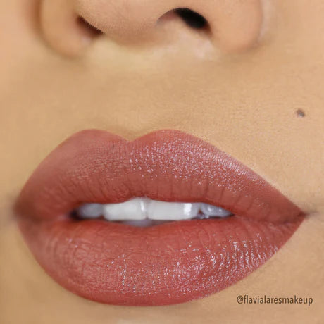 Moira Beauty - Signature Lipstick Natural Look