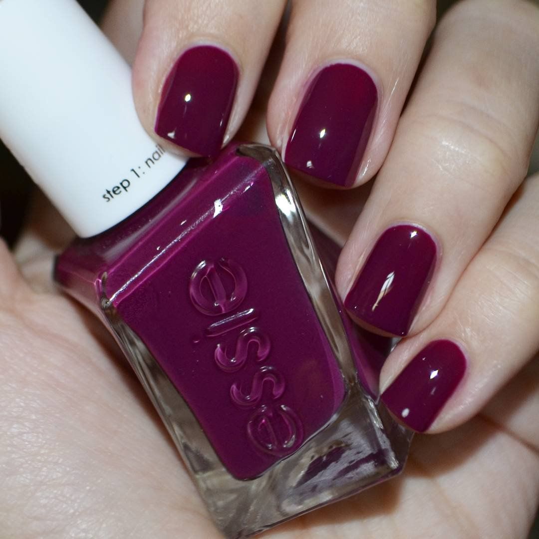 Essie - Gel Couture Berry In Love