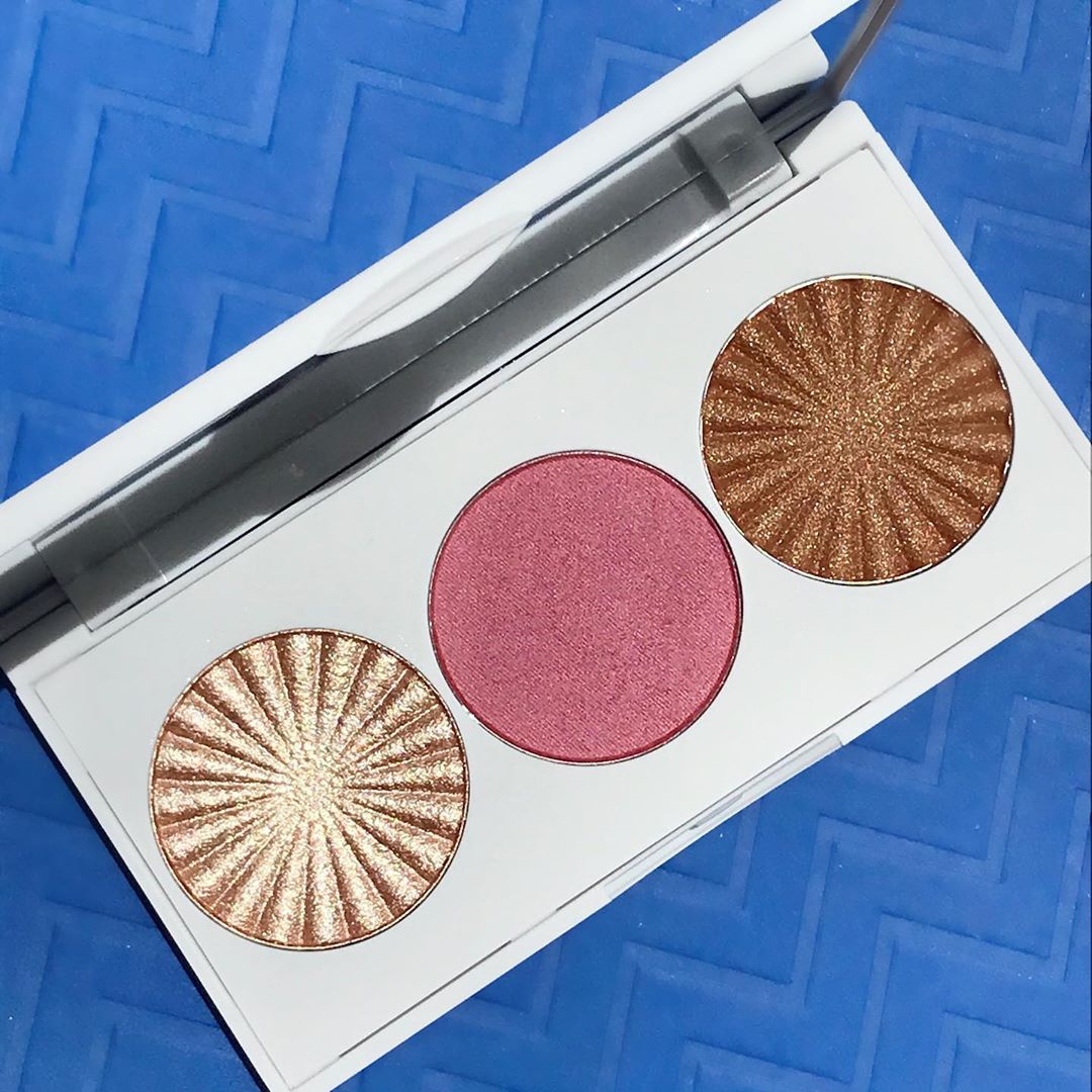 Ofra Cosmetics - Sweet Electric Midi Palette