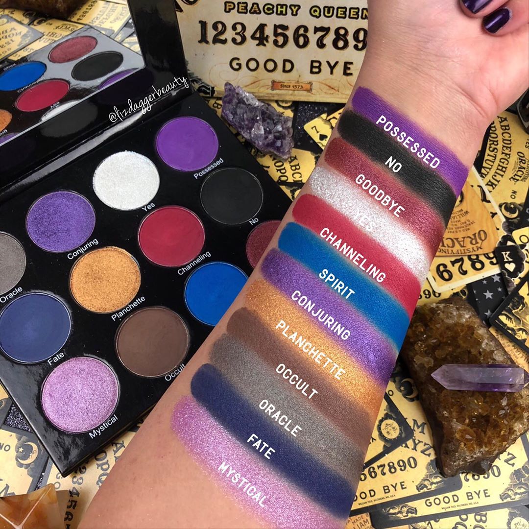 Peachy Queen - Spirit Board Palette