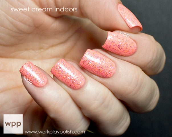 Ruby Wing Colour Changing Polish "Sweet Cream"