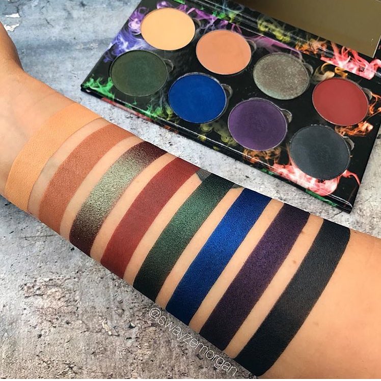 Makeup Addiction Cosmetics - Smoked Out Eyeshadow Palette
