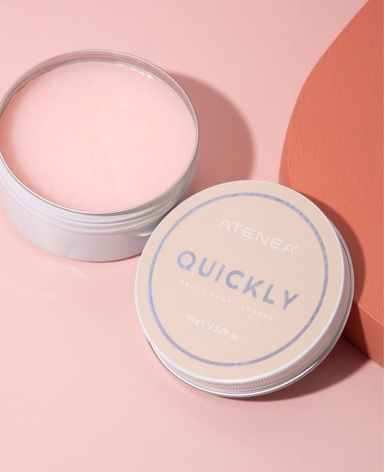 Atenea - Quickly Brush Soap Cleaner