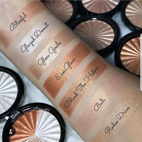 Ofra Cosmetics - Glow Goals by Nikkie Tutorials