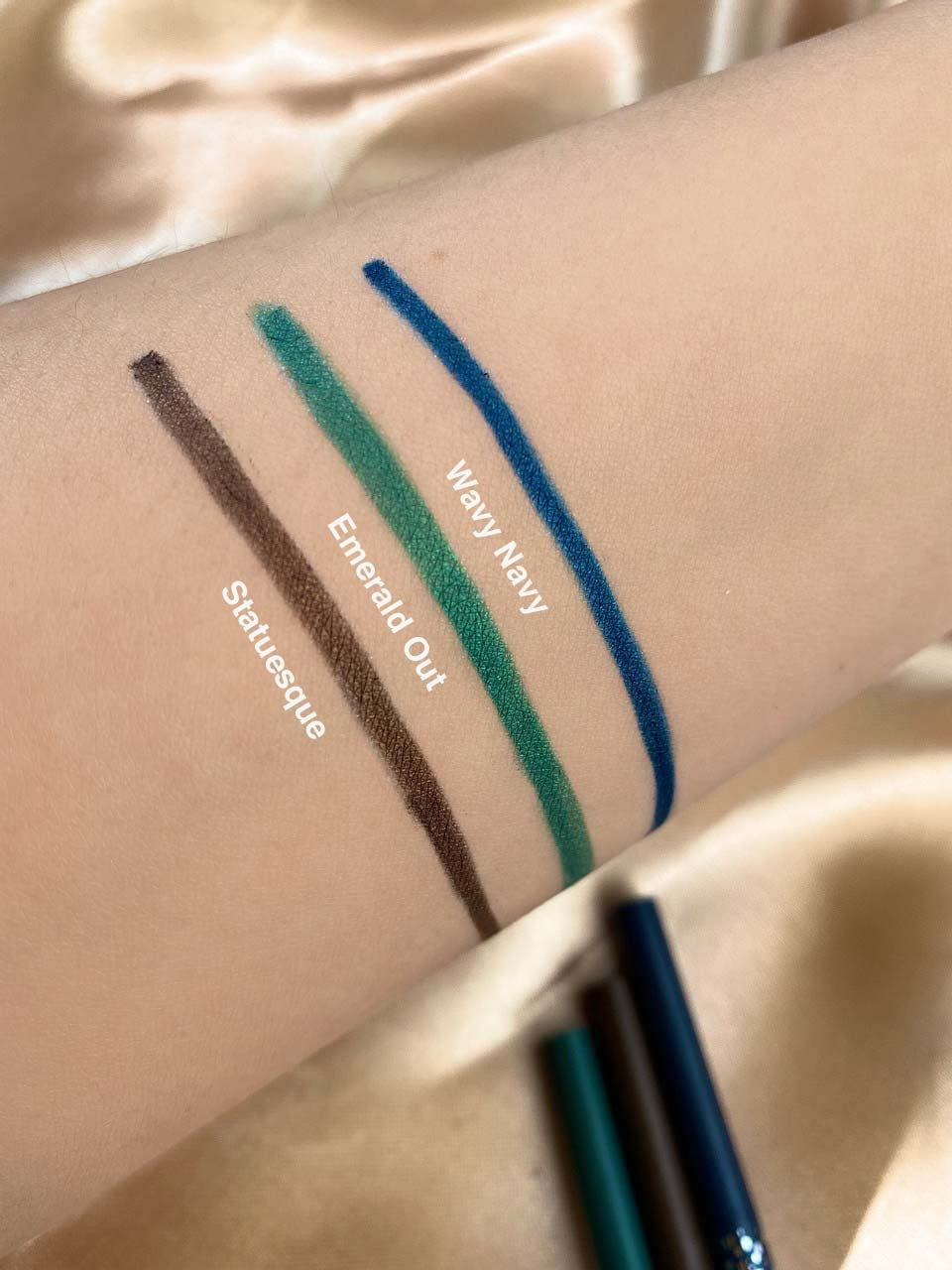 Rude Cosmetics - City of Flashing Lights Micro Retractable Liner