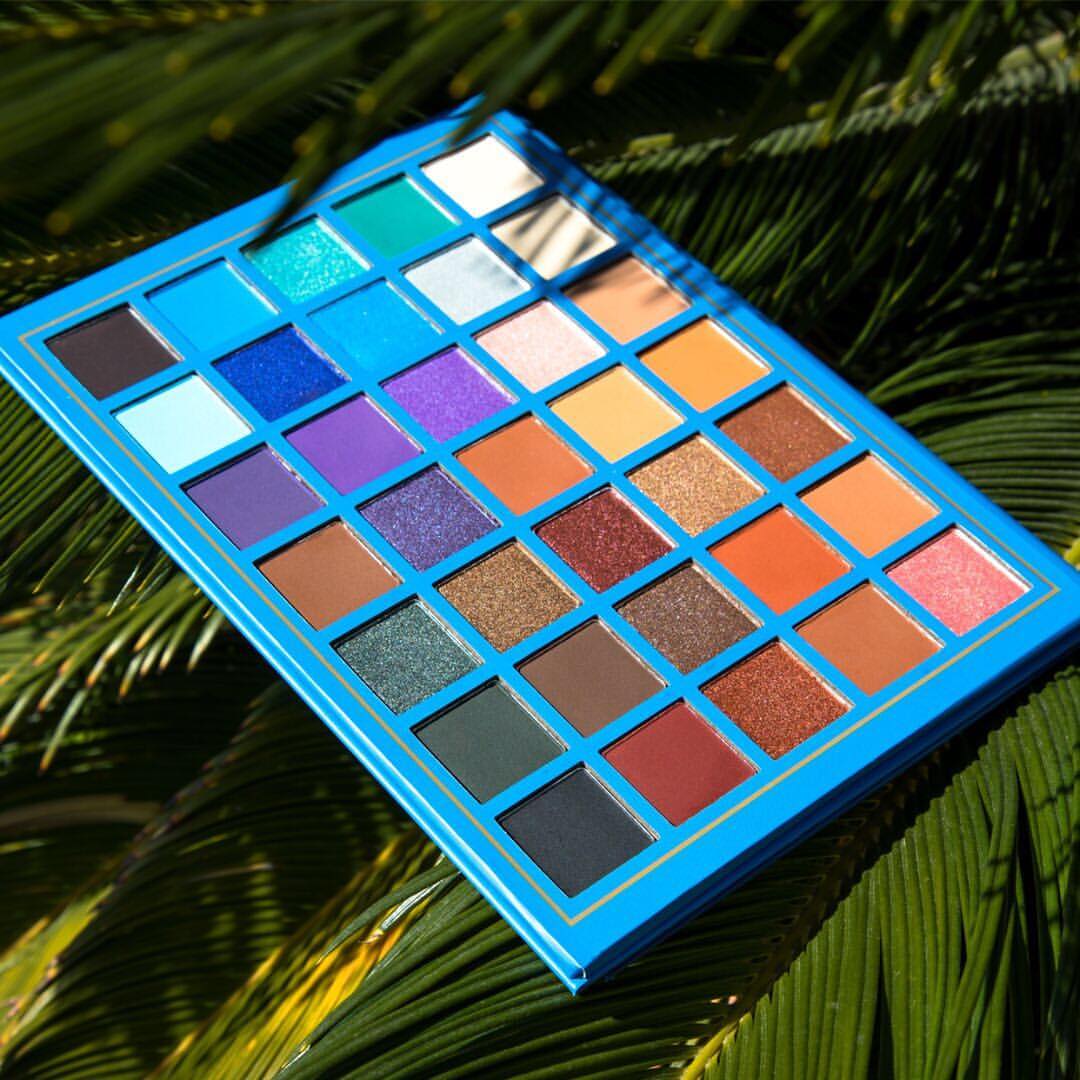 Beauty Creations - Elsa Pro Palette