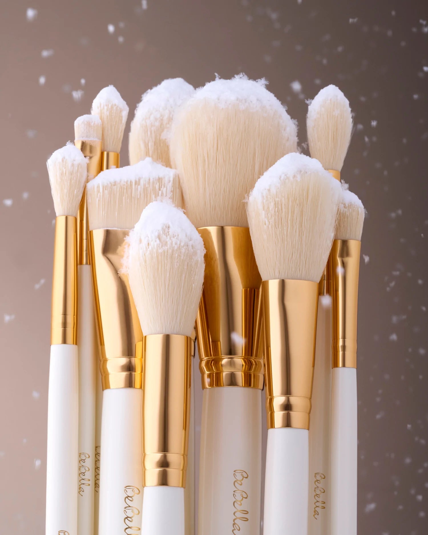 BeBella Cosmetics - Don't Stop Sleighin' 12pc Brush Set