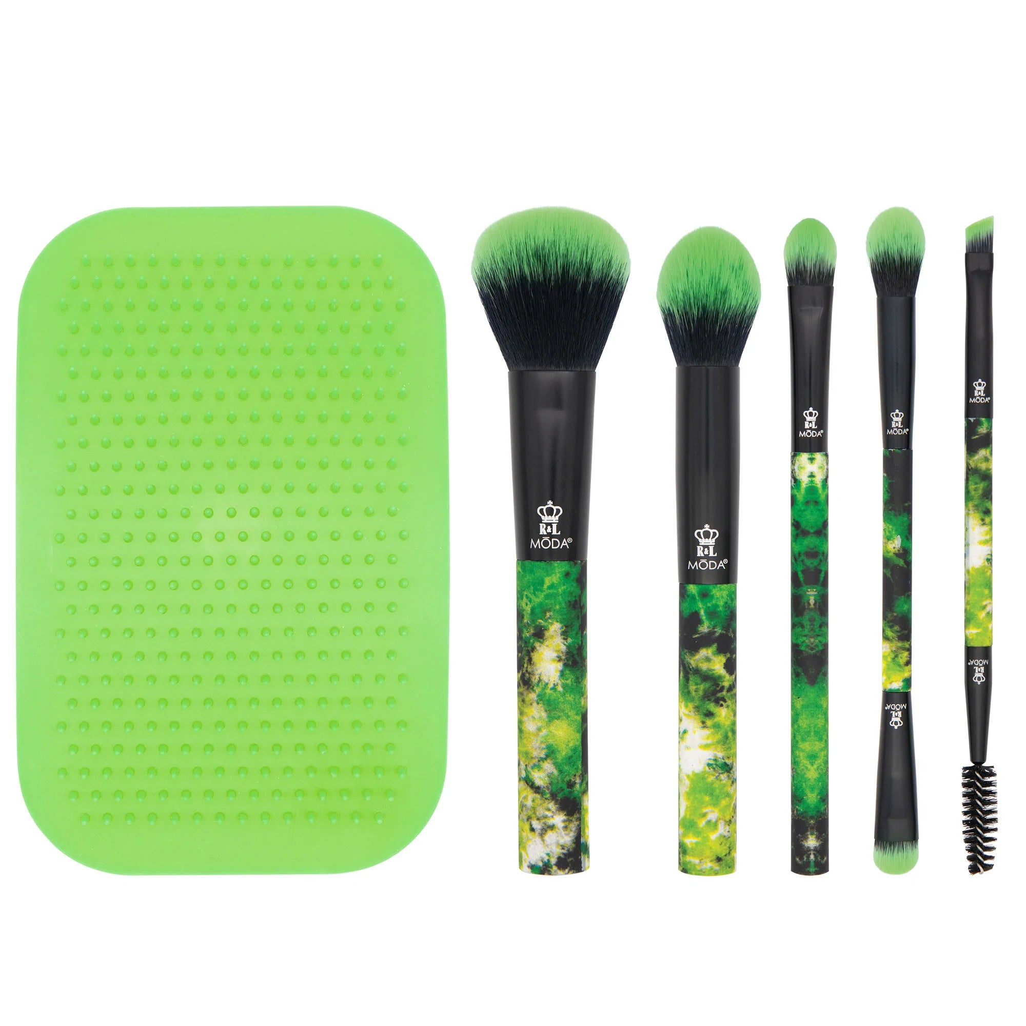 BMD-TDSET01-makeup-brushes.webp