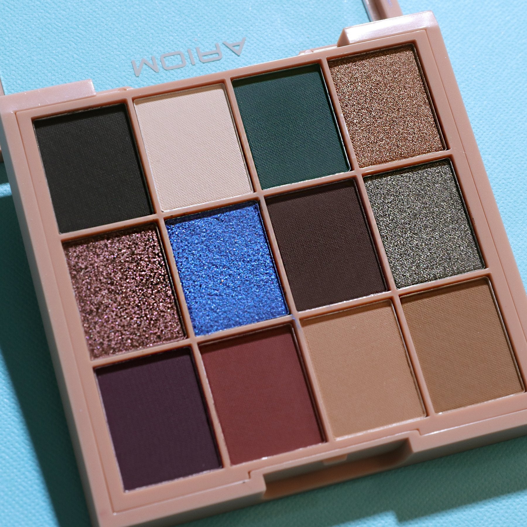 Moira Beauty - Seriously Chic Palette