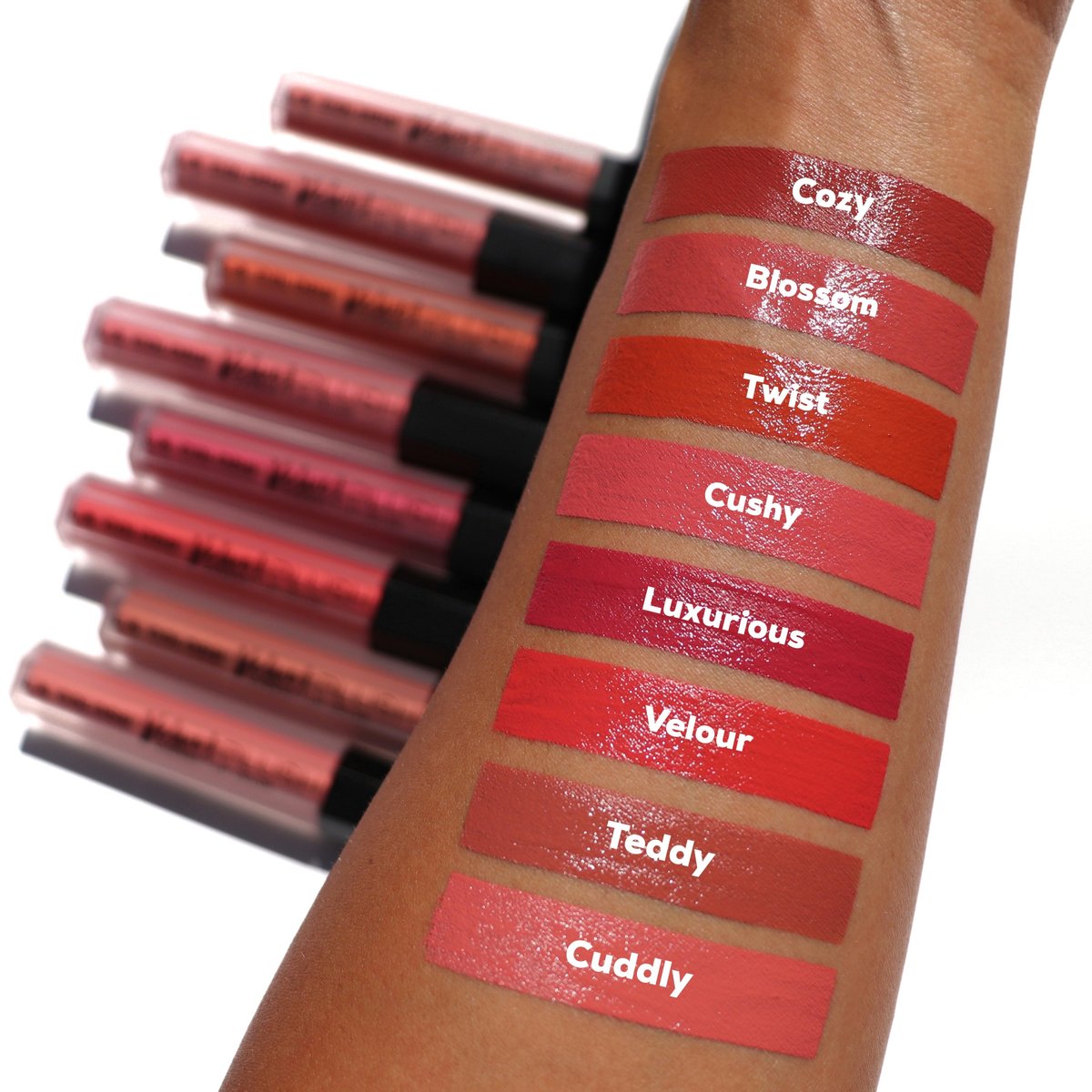 L.A. Colors - Velvet Plush Creamy Lip Color Lipstick Teddy