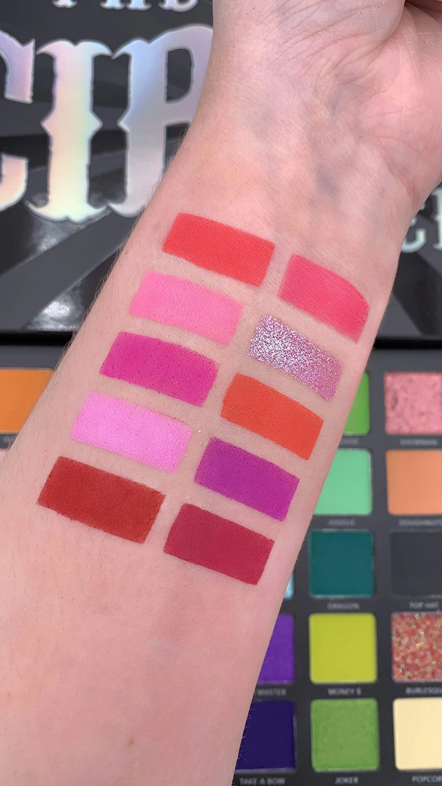 the circus tent palette LaRoc