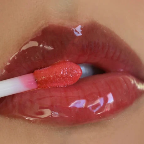 Moira Beauty - Glow Getter Hydrating Lip Oil Juicy Red