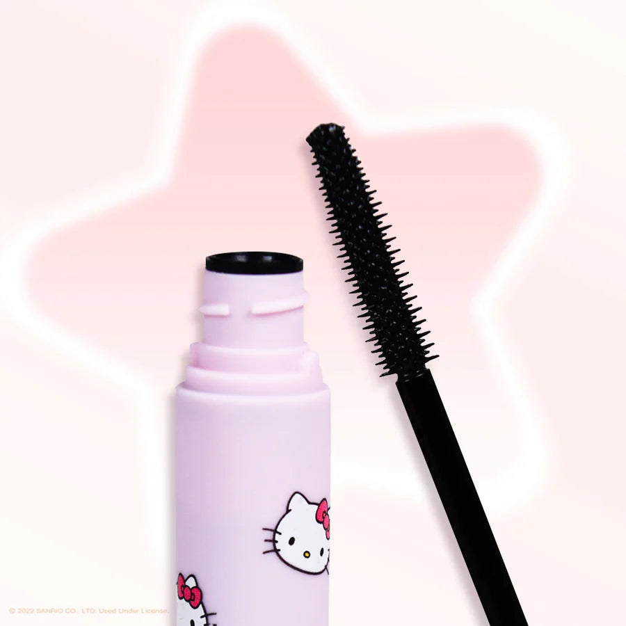 HK-Serum-Mascara-lifestyle3_900x_071defcc-1b32-4e9d-9ce8-cb2b39611b1b.webp