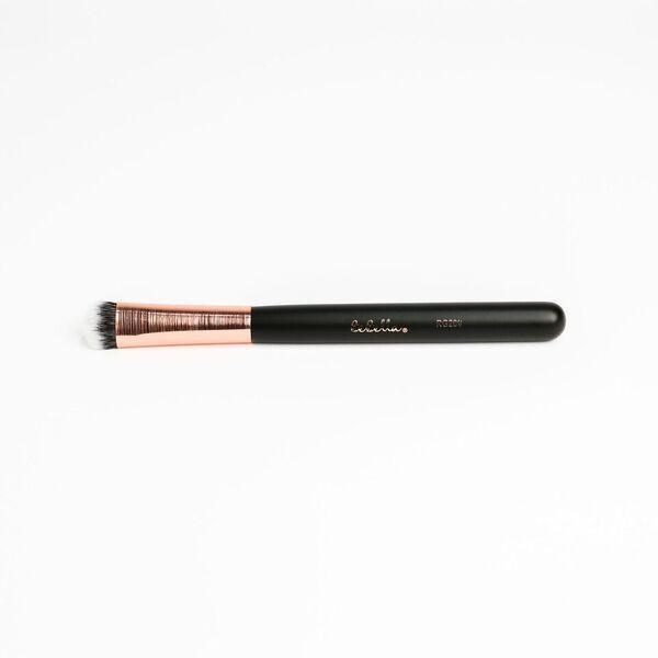 BeBella Cosmetics - Rose Gold Oval Shader Brush