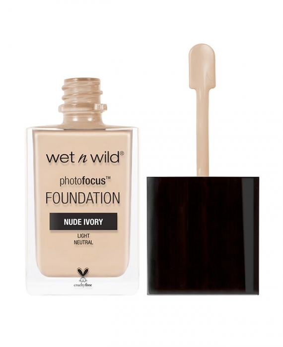 Wet n Wild - Photo Focus Foundation Nude Ivory