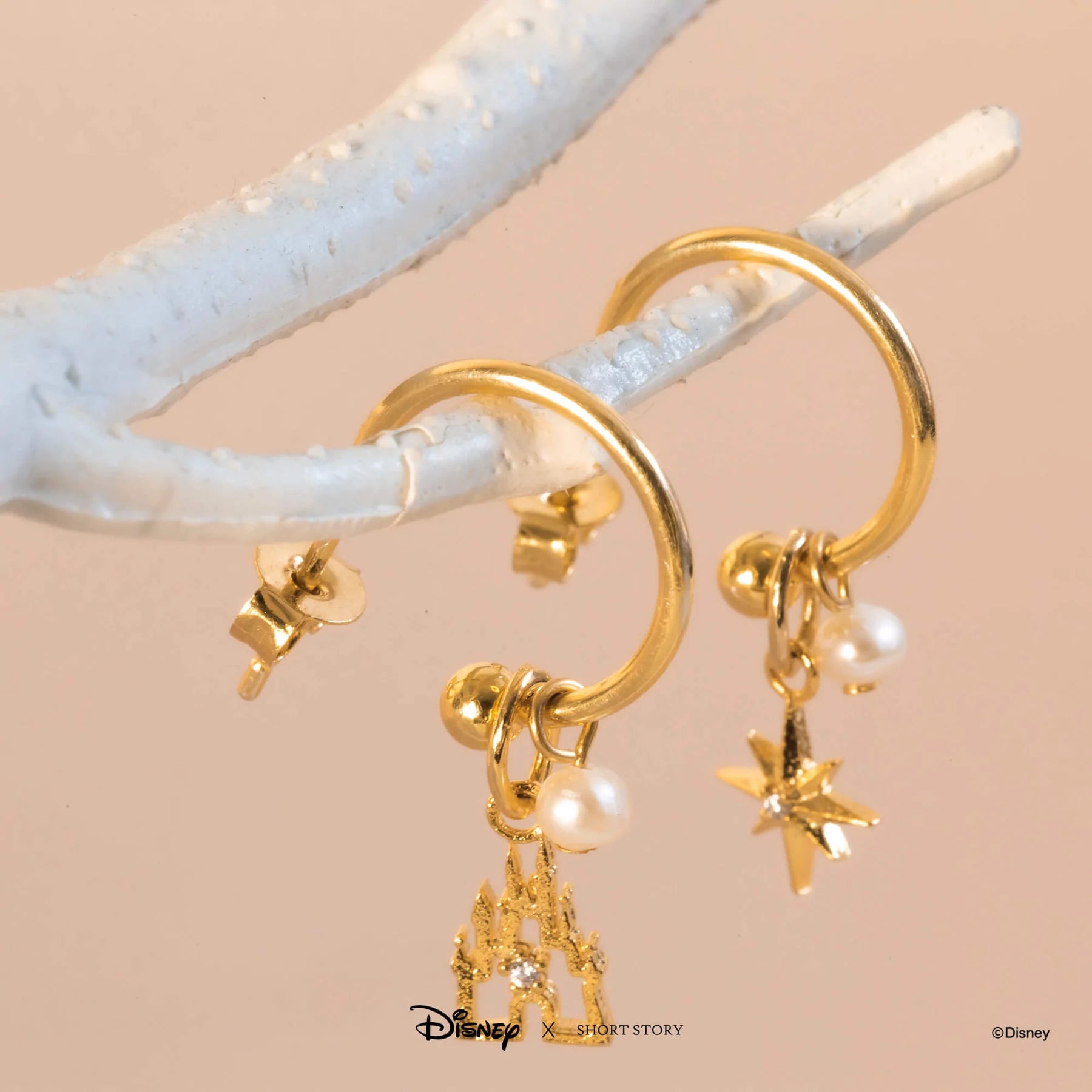 Short Story - Disney Hoop Earring Castle Gold