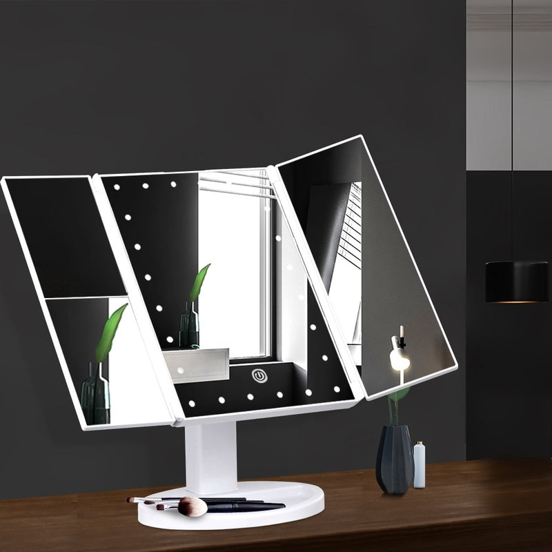 Makeup Mirror With 22 LED Lights