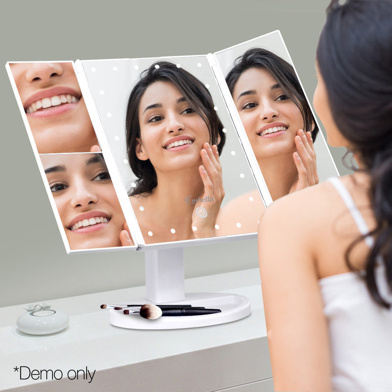 Makeup Mirror With 22 LED Lights