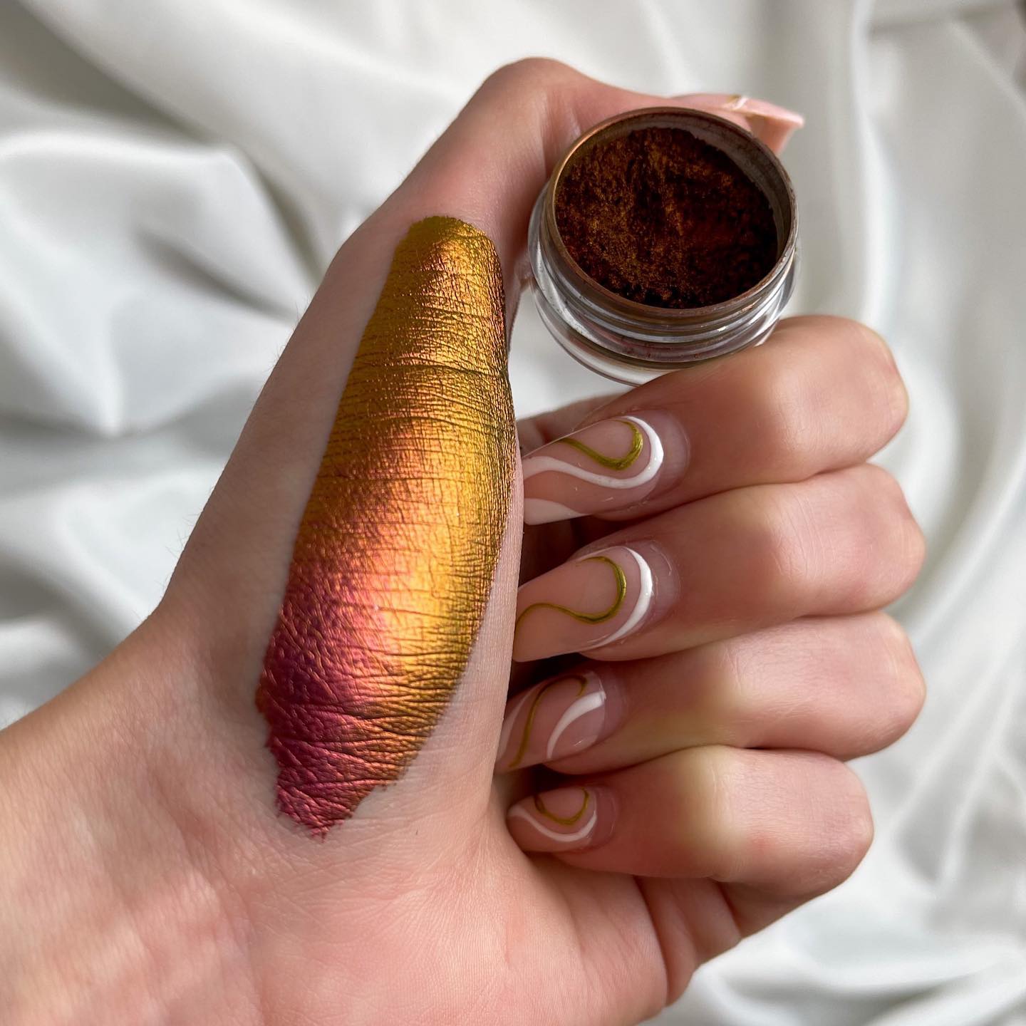 With Love Cosmetics - Multi Chrome Pigment Enchanted