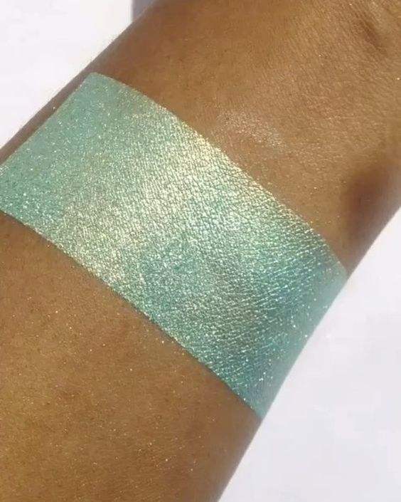 Makeup Addiction Cosmetics - Loose Pigment 'Marbled Lime'