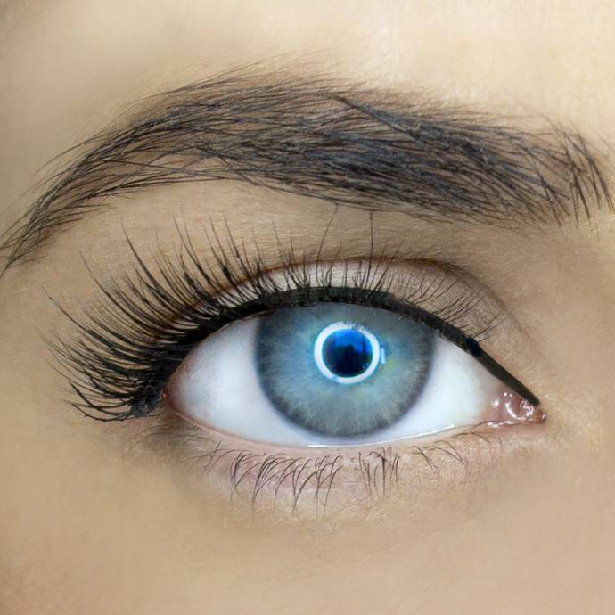 MCoBeauty - Pre-Glued Lashes Wispy Lashes