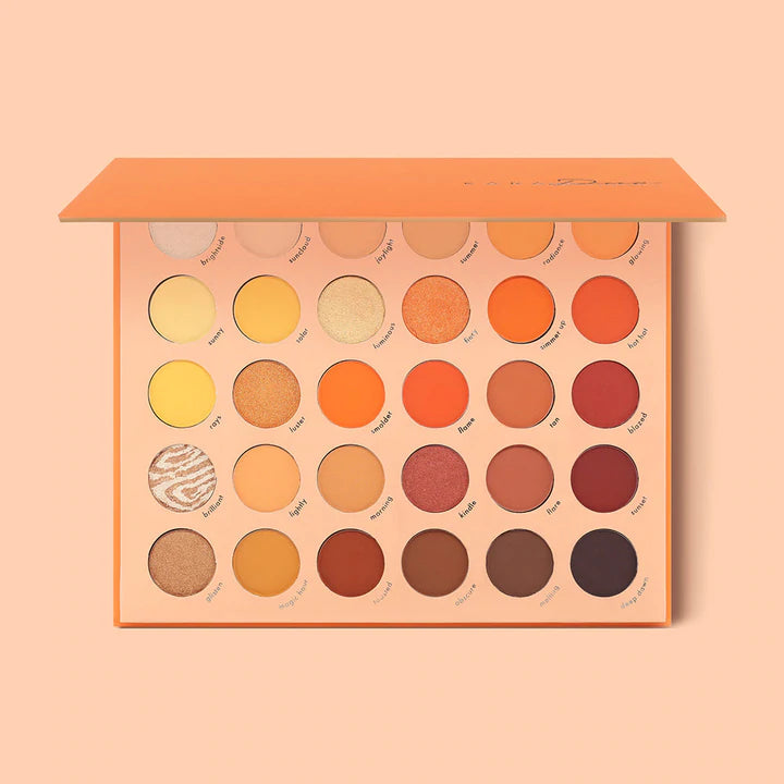 soleil-blaze-30-color-shadow-palette-pro24-6-units-makeup-kara-beauty-525002_720x_775c4eaa-c194-4d45-94a3-b923410df6ed.webp