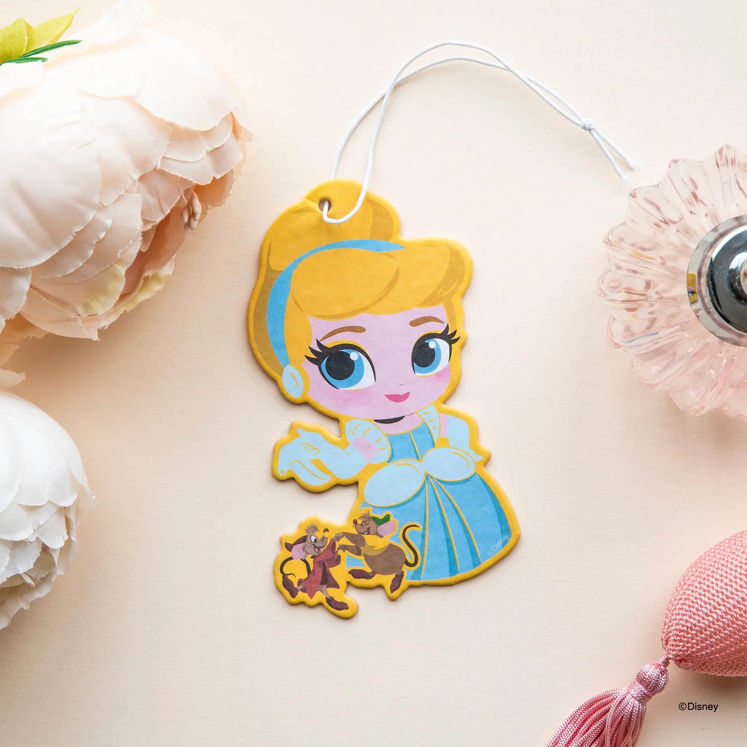 Short Story - Disney Car Air Freshener Cinderella & Jaq & Gus