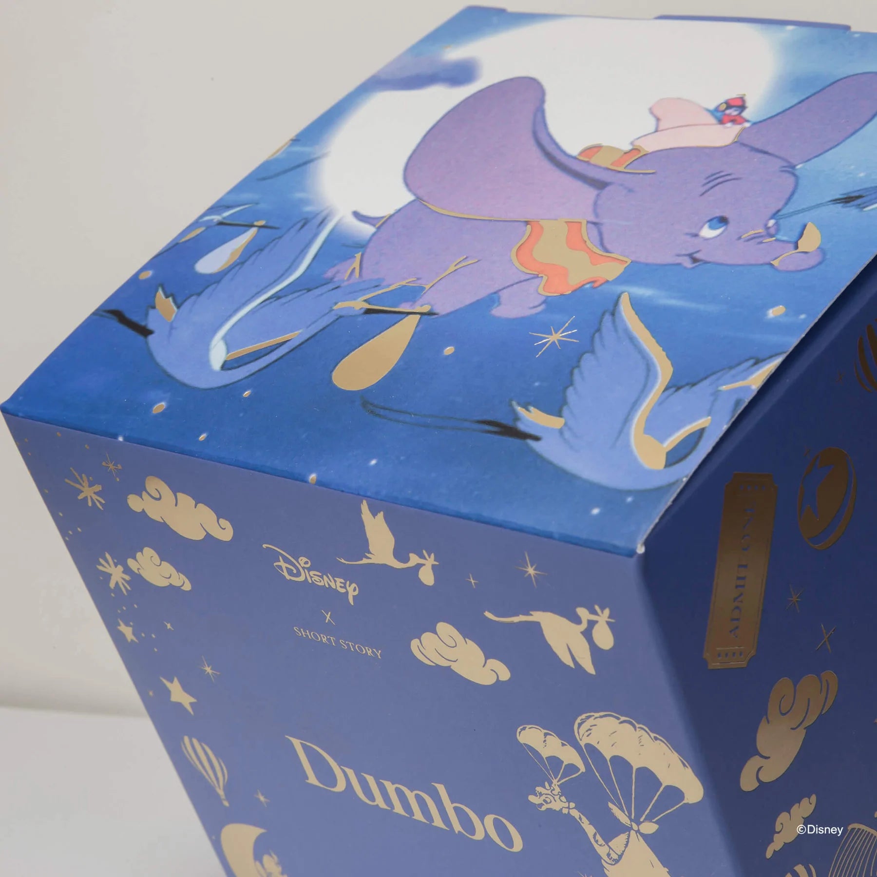 Short Story - Disney Diffuser Floral Bouquet Dumbo