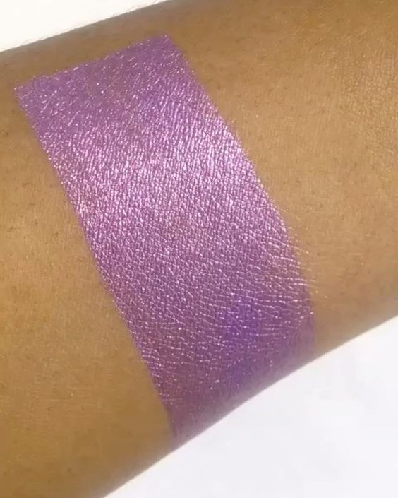 Makeup Addiction Cosmetics - Loose Pigment 'Sweet Kiss'